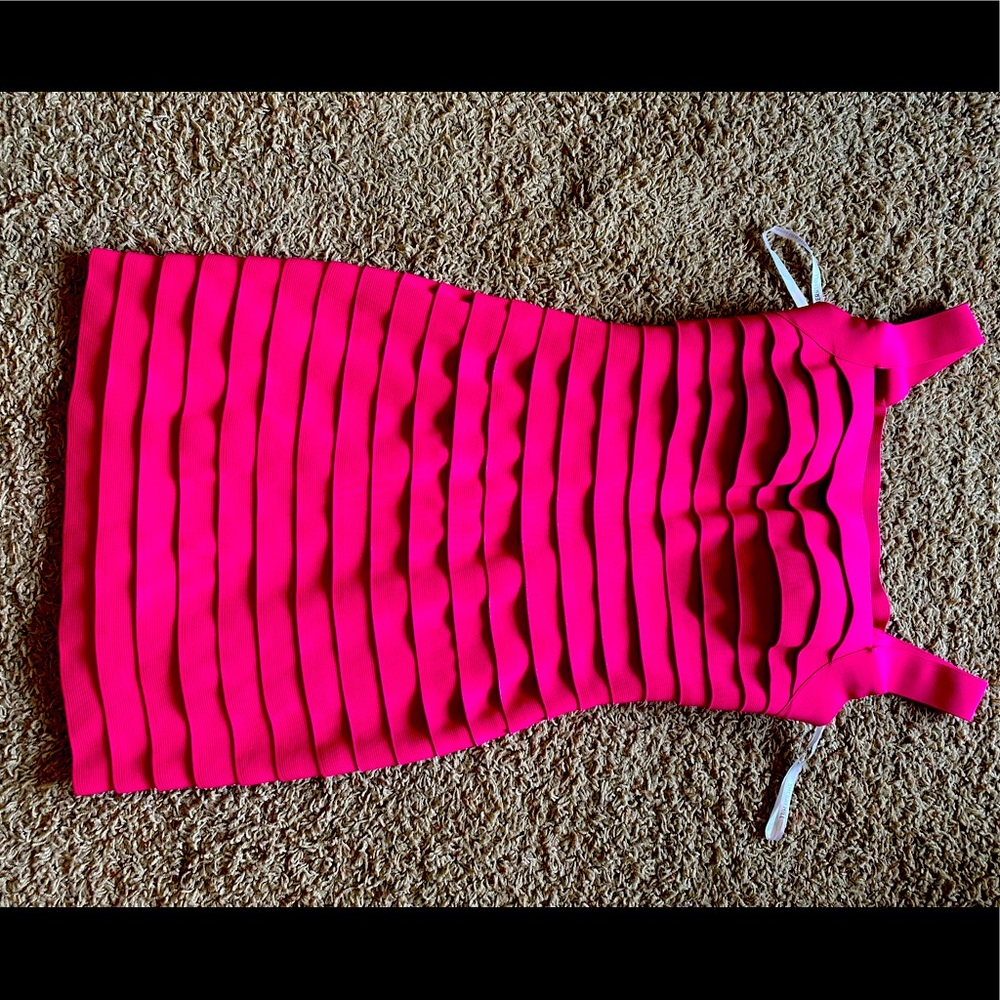 Pink bandage sherri hill party prom dress size 6
